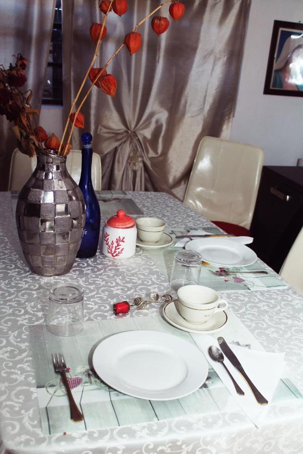 Beb Da Gaia E Giulio Bed & Breakfast Reno Di Leggiuno Bagian luar foto